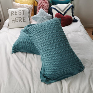 REGINA Brand Twist Stripe Knitted Pillow Case